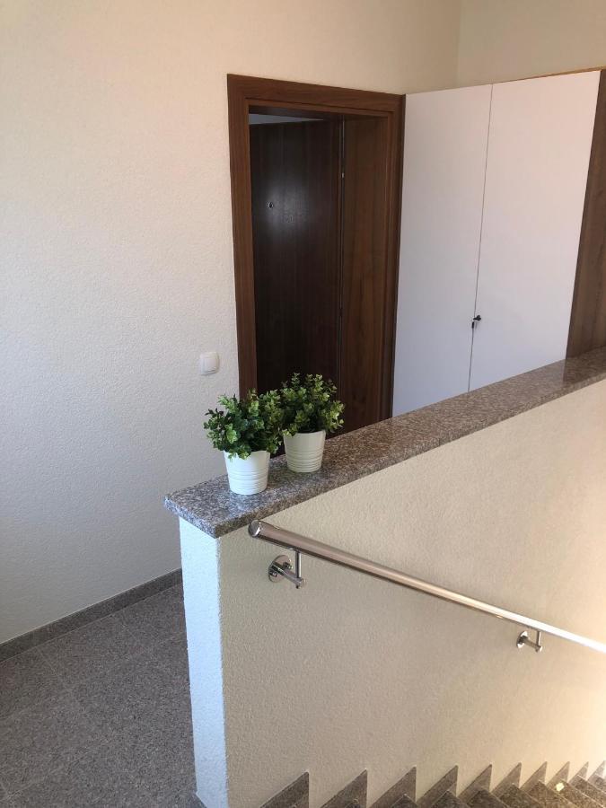 Apartmani Gavran Sukošan Екстериор снимка