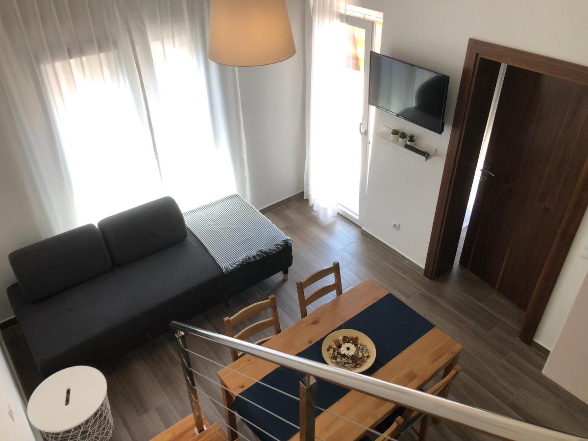 Apartmani Gavran Sukošan Екстериор снимка