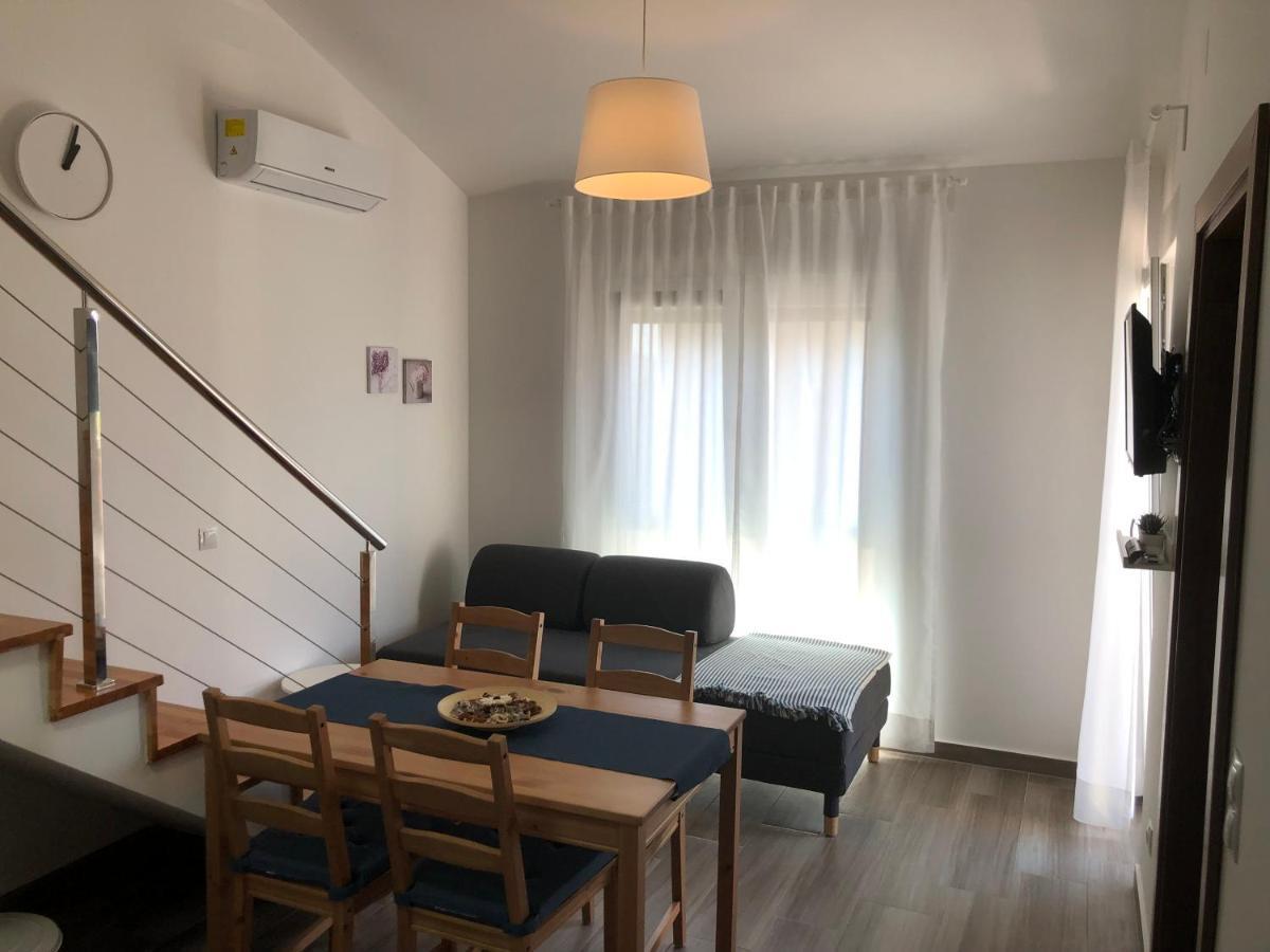 Apartmani Gavran Sukošan Екстериор снимка